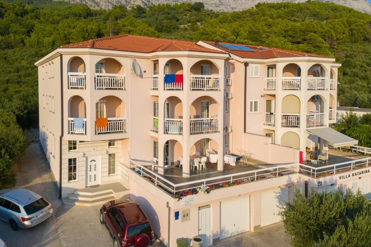 Apartments Simovic Tučepi Eksteriør bilde